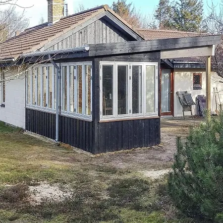 Mirva - 800m To The Fjord By Interhome *