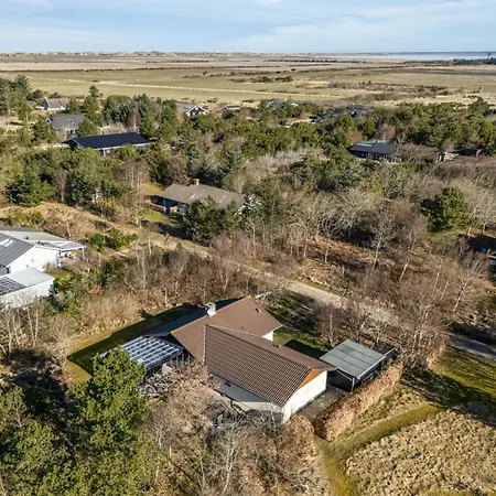 Holiday home Mirva - 800m To The Fjord By Interhome *