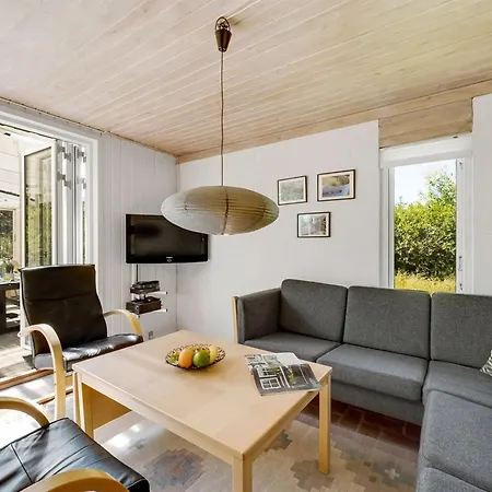 Mirva - 800m To The Fjord By Interhome *