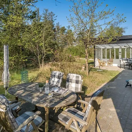 Mirva - 800m To The Fjord By Interhome *