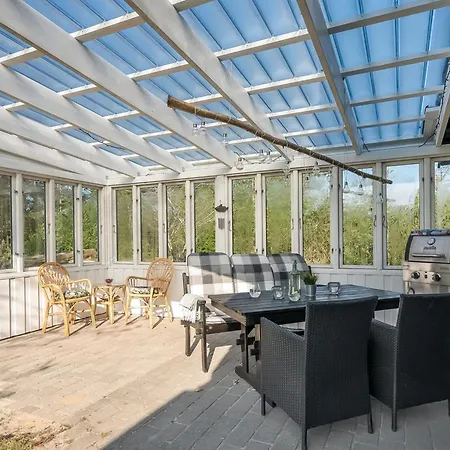 Mirva - 800m To The Fjord By Interhome